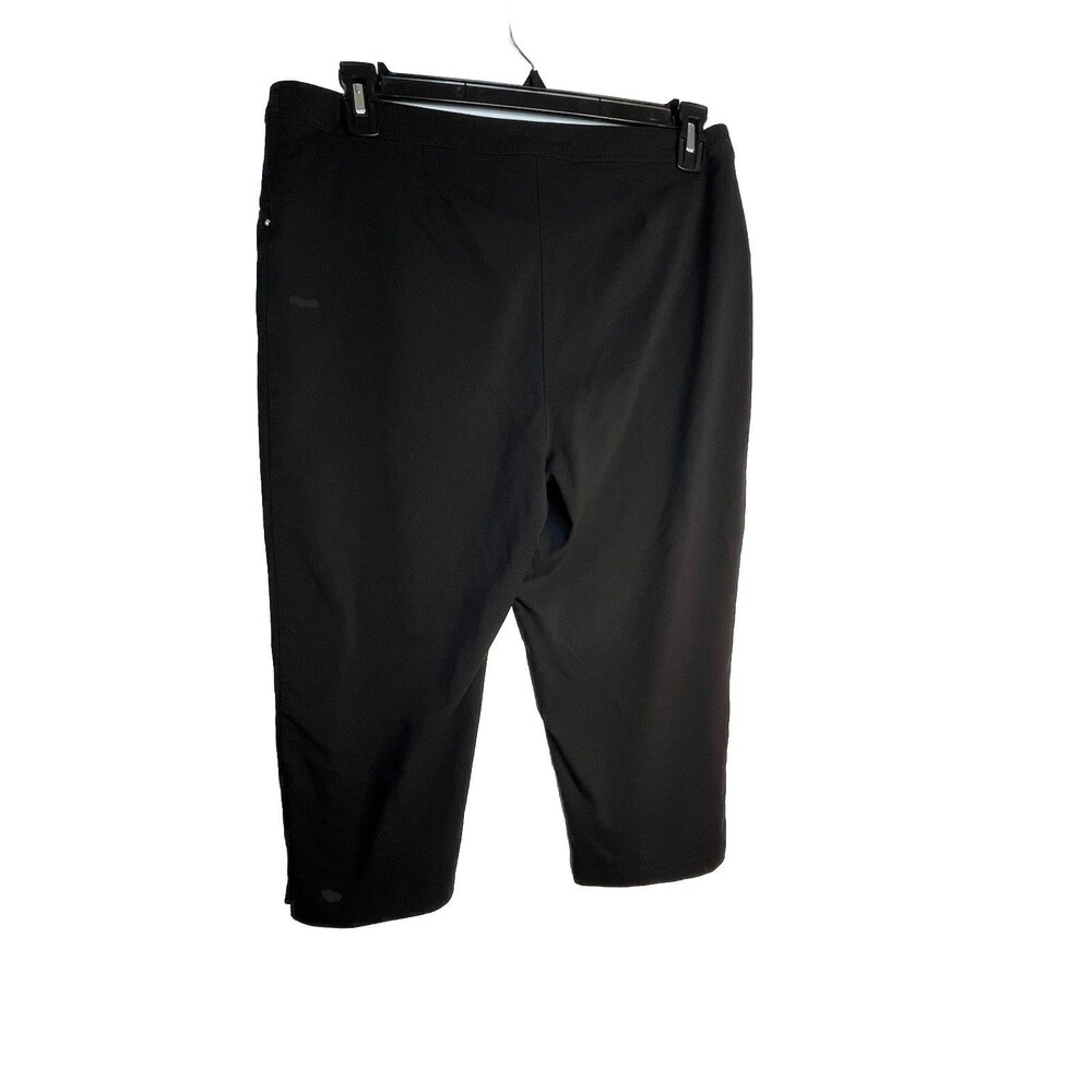 Chicos Weekends Solid Black Crop Capri Pant Stretch Sz 2 / 12 / L